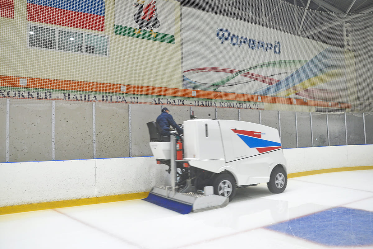 Ледовый комбайн в Казани