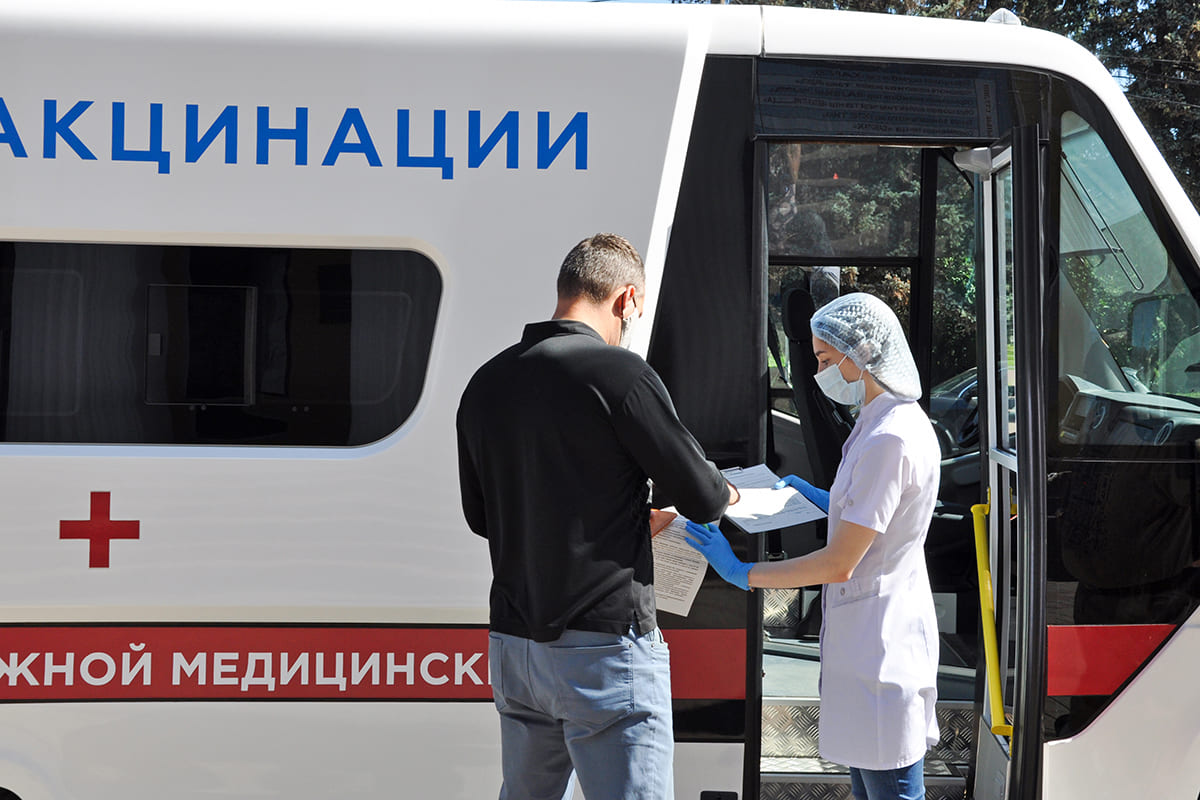 Мобильный пункт вакцинации от коронавируса Нижний Новгород
